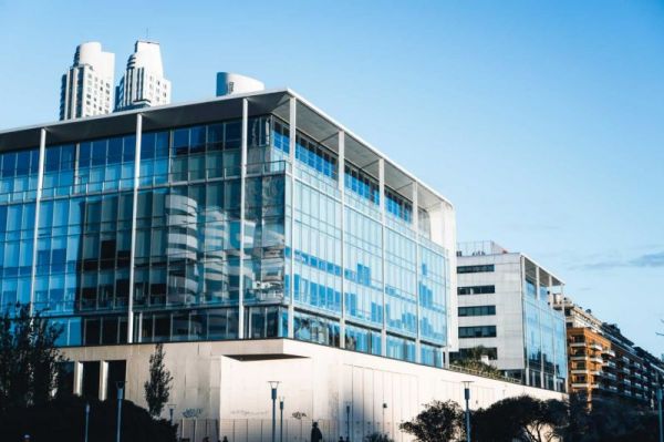建築設備監控係統，安全性，工作效率，施工過程，設備維護